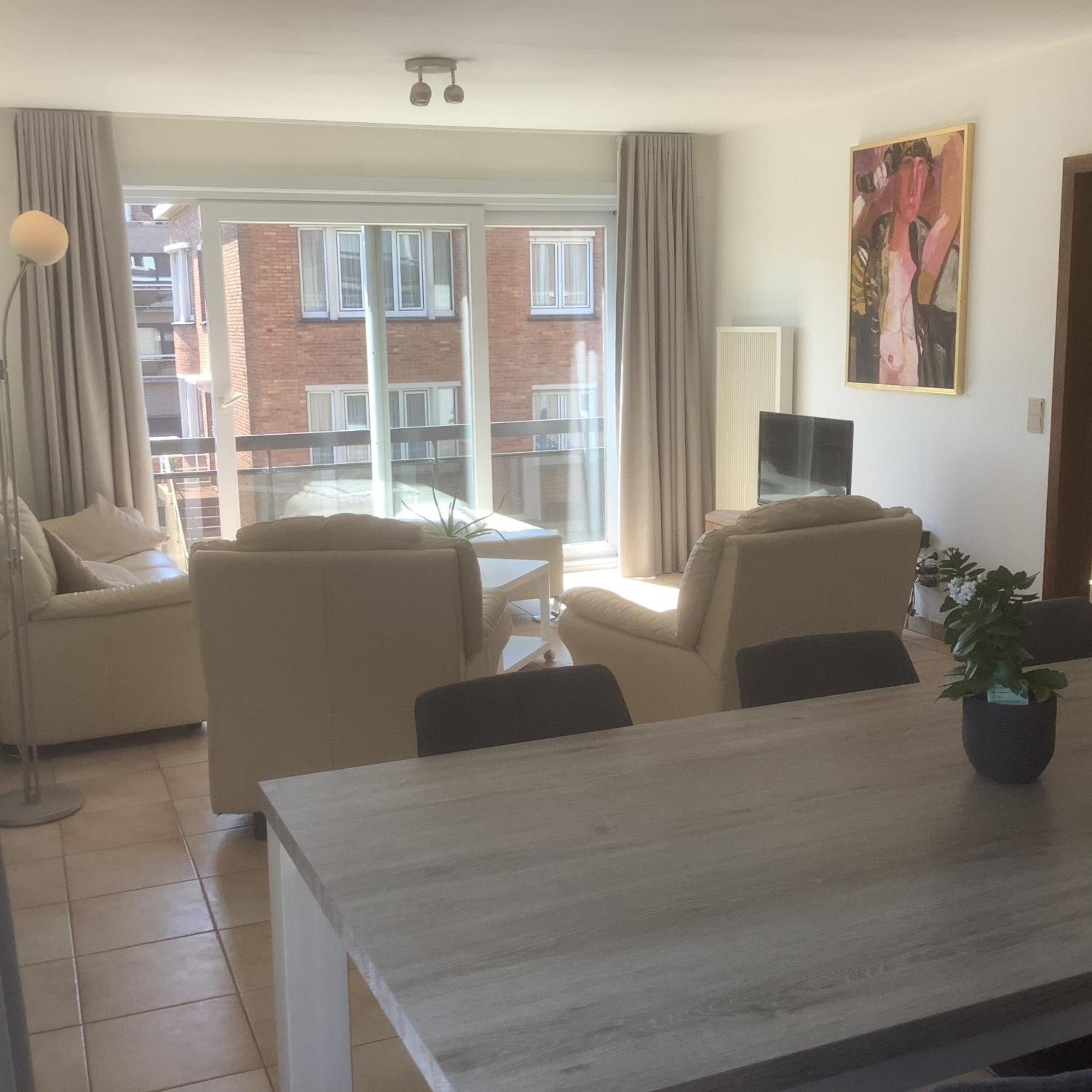 Ruim Zonnig Appartement Op 50M Van Strand オステンド エクステリア 写真